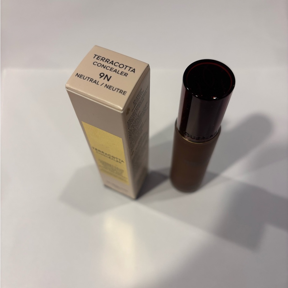 GUERLAIN - Picture 2 of 3